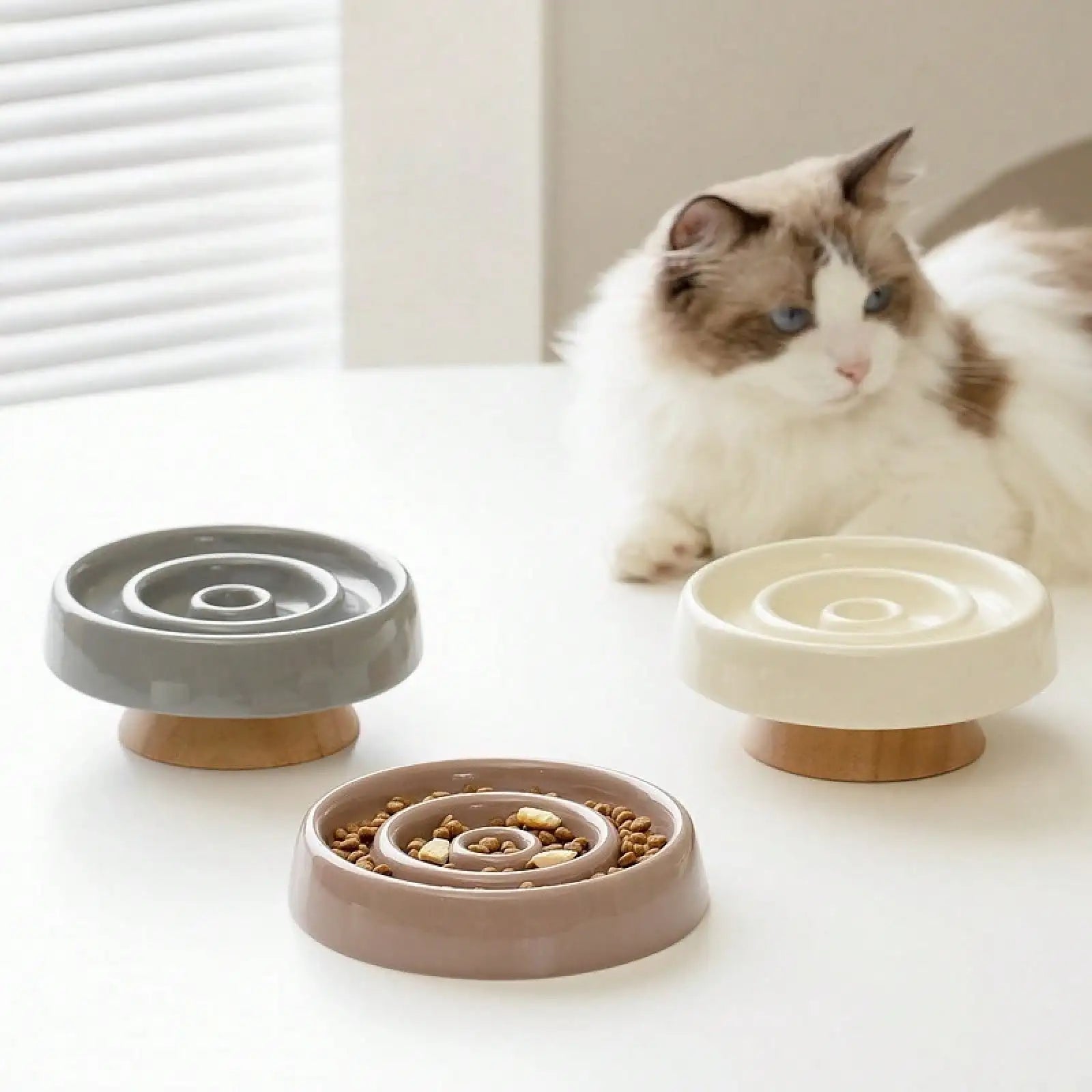 High-Quality Pet Slow-Eating Bowl, Ceramic Dish, Neck-Protecting Bowl, Anti-Choking Slow-Eating Food Bowl, Dog Food Bowl, Food Tray
