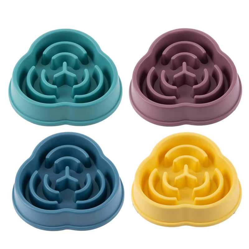 1Pc Dog Slow Food Bowl Plastic Anti-Choking Slow Eating Cloud Shape Large Dogs Prevent Vomiting and Protect Intestines
